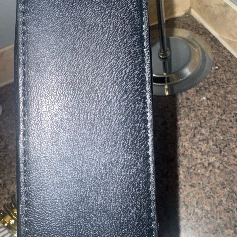 Zara Black Vertical Messenger Crossbody - Picture 3 of 3